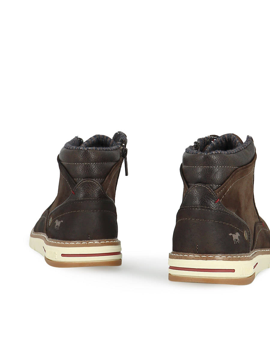 Mustang OUTLET • Tot 50% korting • SuperSales