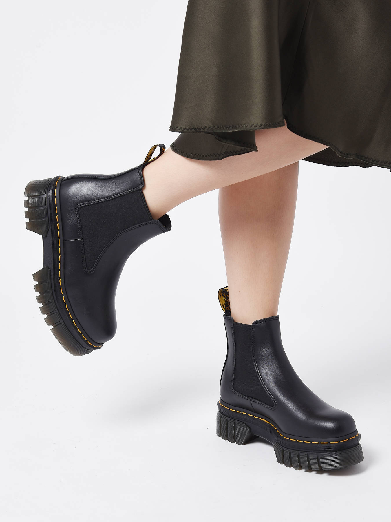 Boots/enkellaarsjes Dr Martens Women Audrick Chelsea Blac te koop aan de  beste prijs