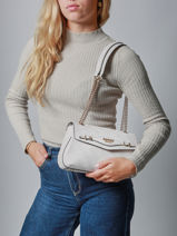 Cross Body Tas Katya Guess Wit katya SG965221-vue-porte