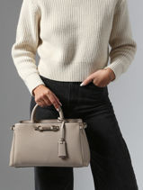 Handtassen Lefia Guess Zwart lefia BG964406-vue-porte