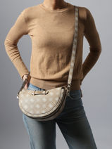 Cross Body Tas Silia Guess Beige silia GP989018-vue-porte