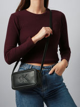 Cross Body Tas Bold Monogram Calvin klein jeans Roze bold monogram 4F3220G-vue-porte