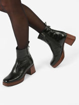 Enkellaarsjes Met Hak Cristel Uit Leder Dorking Zwart accessoires D9157-vue-porte