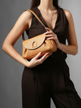 Schoudertas Shadow Leder Etrier Bruin shadow ESHA163S-vue-porte