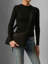 Skara Small Cord - Cross Body Tas  Kapten and son Zwart cord SC-vue-porte