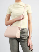 Cross Body Tas Smooth Leder Lancaster Roze smooth 437-02-vue-porte