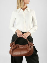 Schoudertas Studio Leder Gerard darel Bruin studio Y457-vue-porte