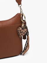 Tashengsel Viamailbag Beige short charm LEOHEART-vue-porte