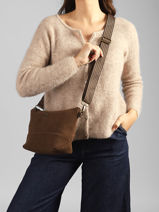 Cross Body Tas Velours Le voyage en panier Bruin velours AHP304-vue-porte