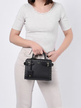 Cross Body Tas Emilie Micro Studs Leder Le tanneur Zwart emily TEMI16A1-vue-porte