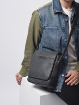 Cross Body Tas Arthur et aston Zwart joseph 11-vue-porte