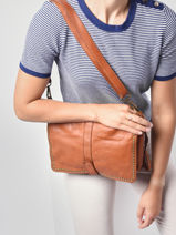 Cross Body Tas Dewashed Leder Milano Bruin dewashed DE17112-vue-porte
