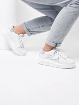Sneakers Kapri Signature Uit Leder Karl lagerfeld Wit women KL62510A-vue-porte