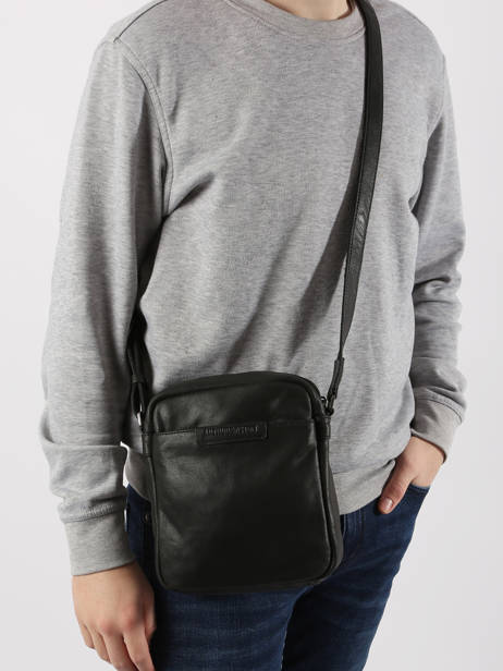 Cross Body Tas Arthur & aston Zwart diego 1438-25 ander zicht 1