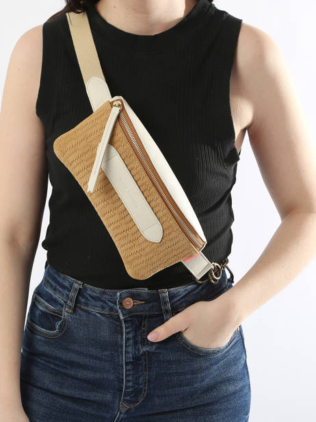 Belt Bag Coachella Leder Met Vlechtmotief Marie martens Beige coachella CVT ander zicht 1