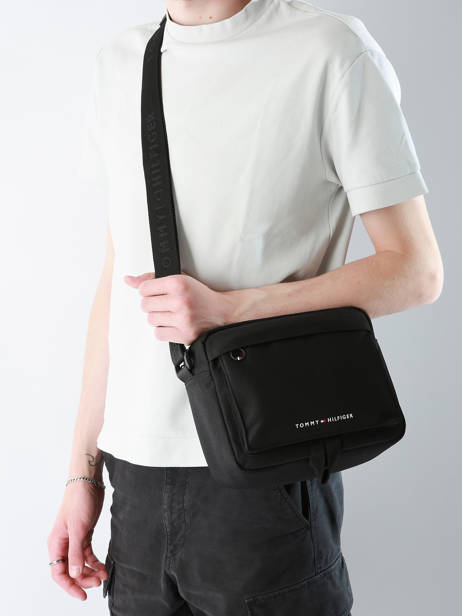 Cross Body Tas Tommy hilfiger Zwart element AM12453 ander zicht 1