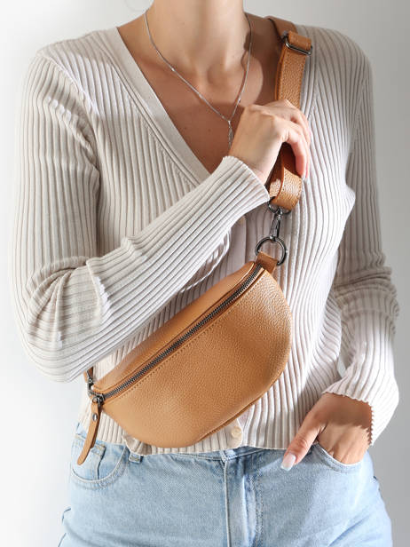 Heuptasje Caviar Leder Milano Bruin caviar CA19091B ander zicht 1