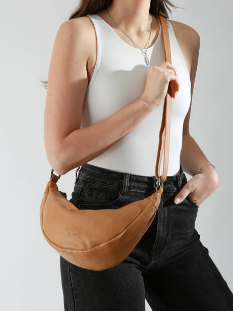 Cross Body Tas Cow Leder Basilic pepper Bruin cow BCOW73 ander zicht 1