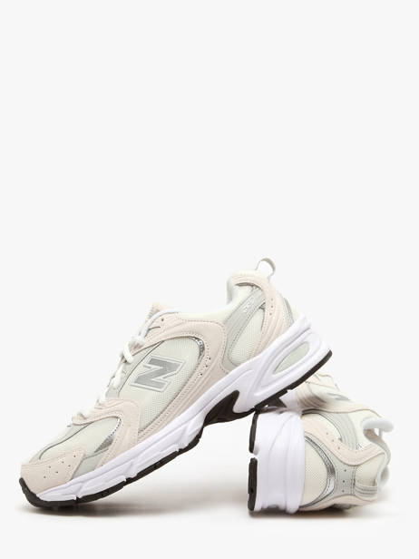 Sneakers 530 New balance Beige men MR530CE ander zicht 2