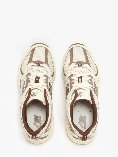 Sneakers New balance Beige men MR530ASM ander zicht 4