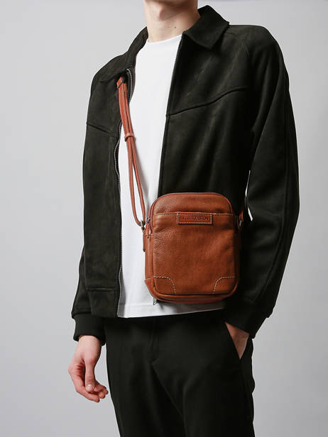 Cross Body Tas Joseph Leder Arthur & aston Bruin marco 8 ander zicht 1