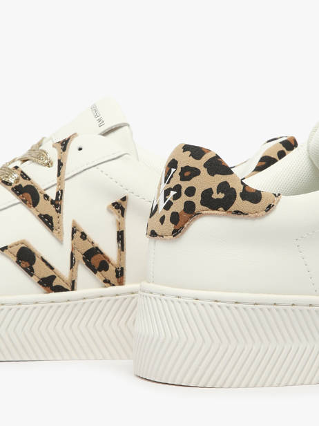 Sneakers Vanessa wu Bruin women BK2840LP ander zicht 2