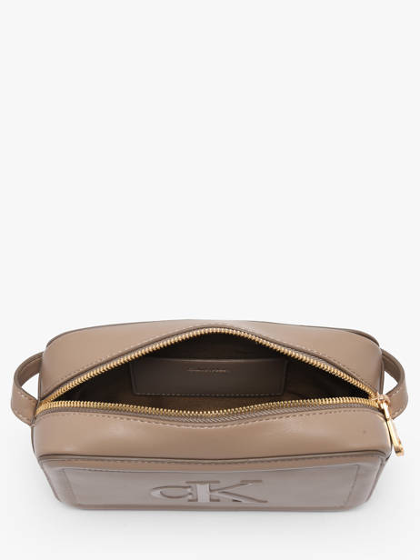 Cross Body Tas Bold Monogram Calvin klein jeans Bruin bold monogram 4F3220G ander zicht 2