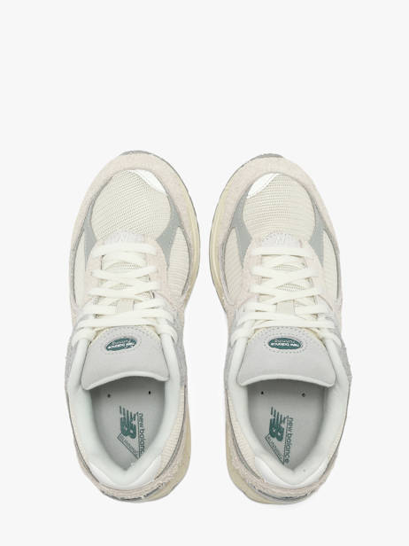 Sneakers New balance Beige boy M2002REK ander zicht 3