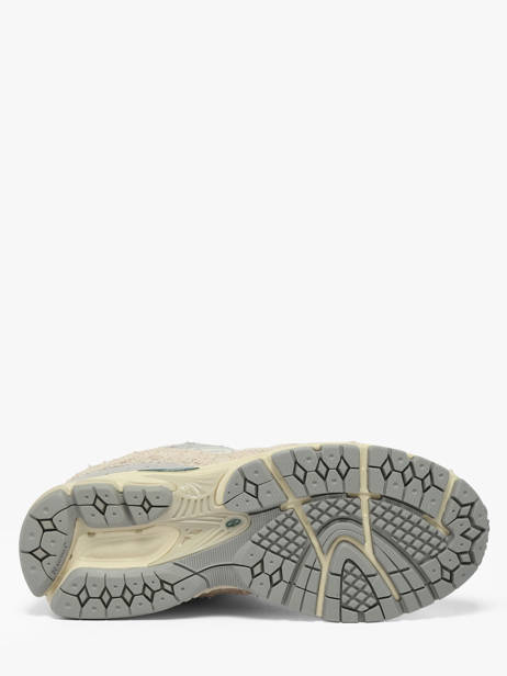 Sneakers New balance Beige boy M2002REK ander zicht 4