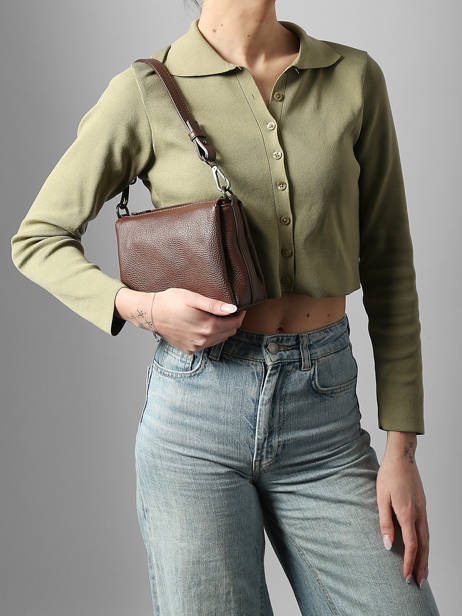 Cross Body Tas Caviar Leder Milano Bruin caviar CA25065 ander zicht 1