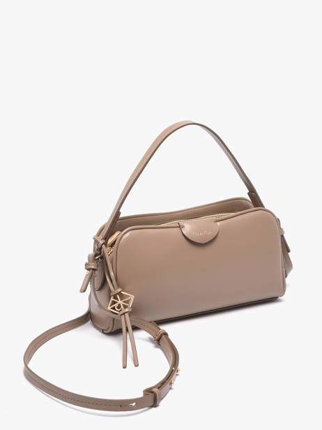 Cross Body Tas Emblem Trio Polyurethaan Calvin klein jeans Beige emblem trio 4F3370G ander zicht 1