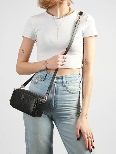 Cross Body Tas Th Daily Tommy hilfiger Zwart th daily AW18414 ander zicht 1