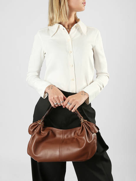 Schoudertas Studio Leder Gerard darel Bruin studio Y457 ander zicht 1