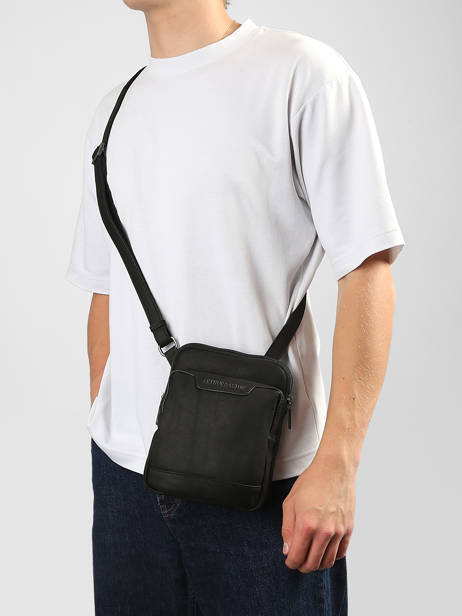 Cross Body Tas Arthur & aston Zwart arsene 6 ander zicht 1