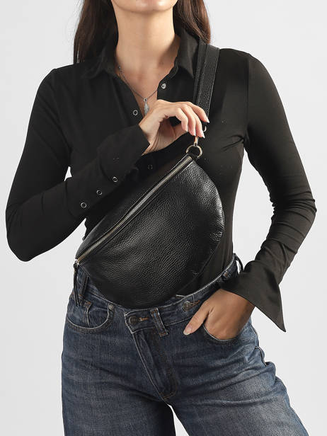 Heuptasje Leder Milano Zwart caviar CA21123O ander zicht 1