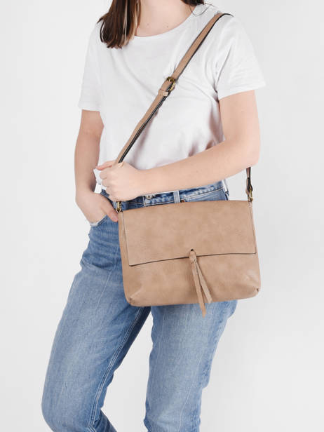 Cross Body Tas Grained Flora & co Beige grained F8045 ander zicht 1